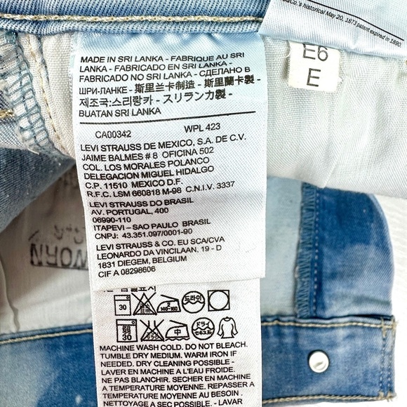 Levi’s 710 Super Skinny Mid Rise Jeans in Light Wash Size 25 - Picture 10 of 11